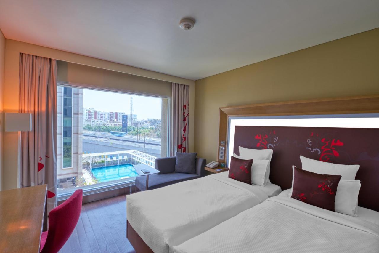 Novotel Bengaluru Outer Ring Road Luaran gambar